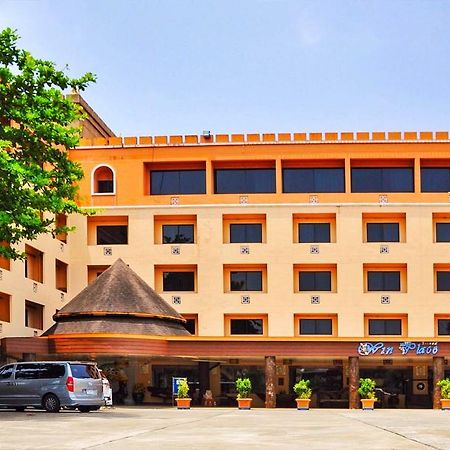 Win Place Hotel Chiang Mai Bagian luar foto