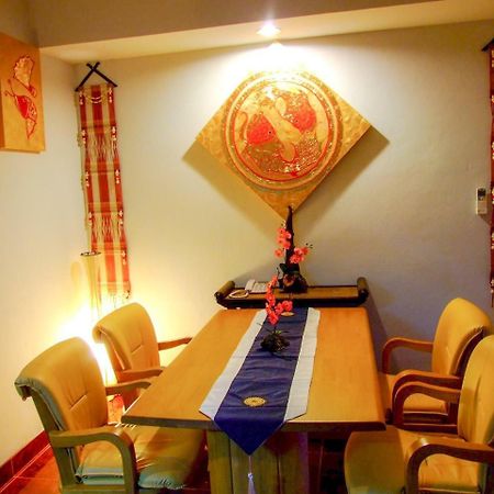 Win Place Hotel Chiang Mai Bagian luar foto