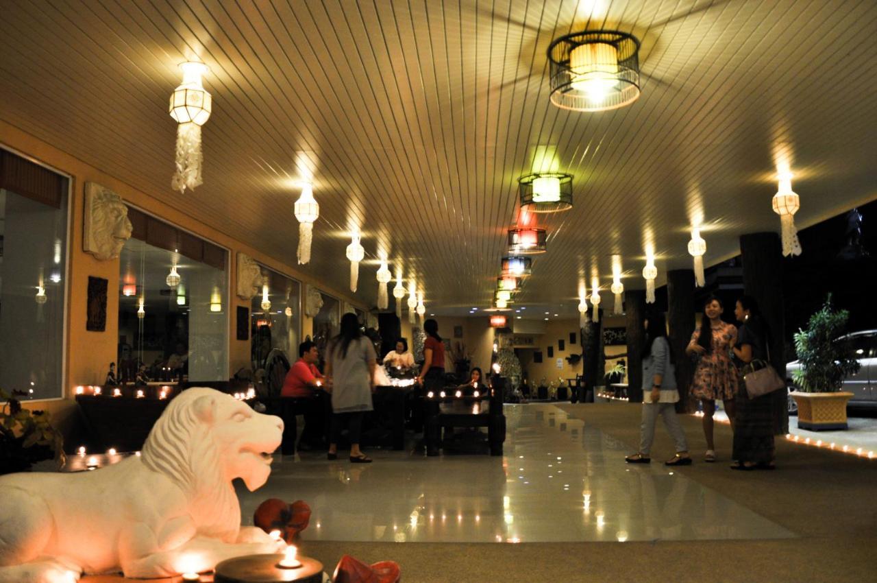 Win Place Hotel Chiang Mai Bagian luar foto