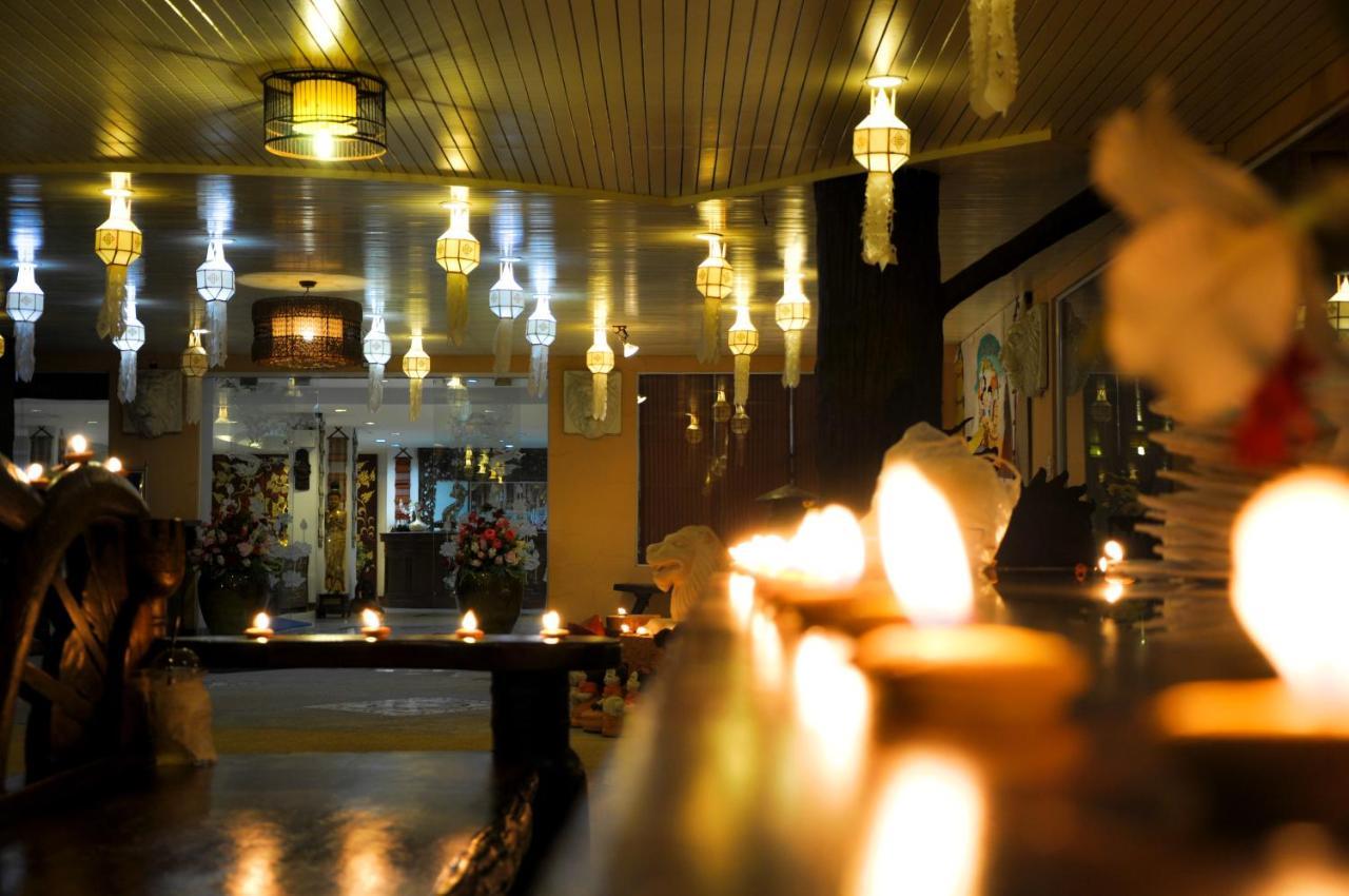 Win Place Hotel Chiang Mai Bagian luar foto