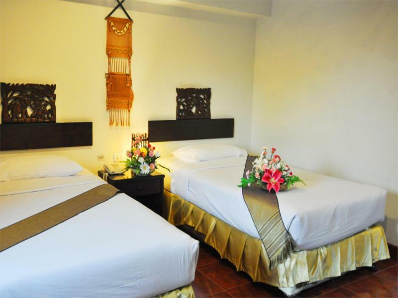 Win Place Hotel Chiang Mai Bagian luar foto