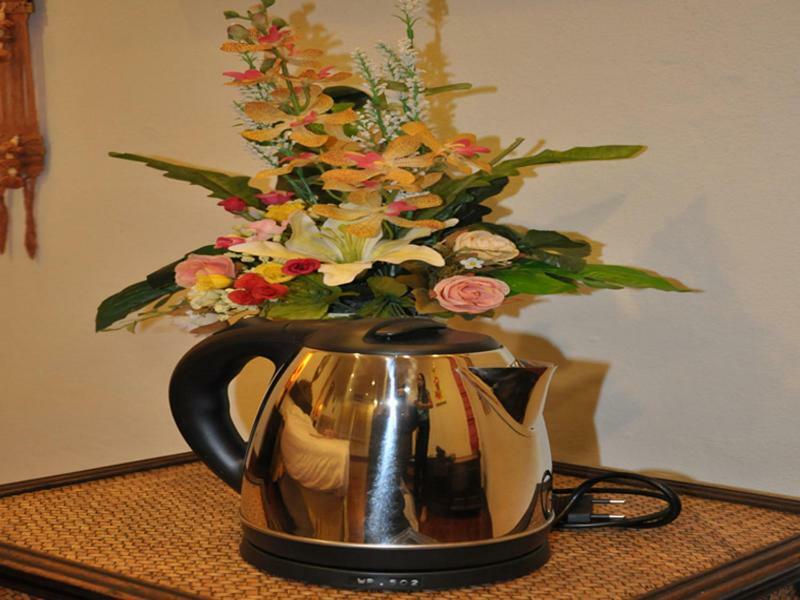 Win Place Hotel Chiang Mai Bagian luar foto